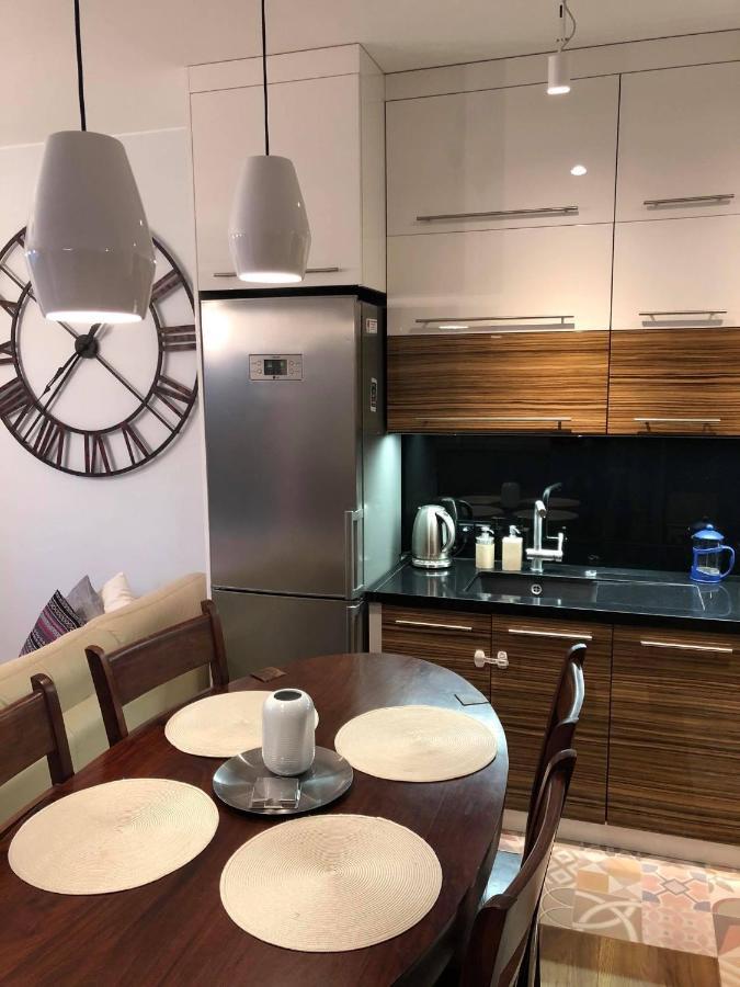 Blekitny Apartament - Wilanow Warszawa Exteriör bild